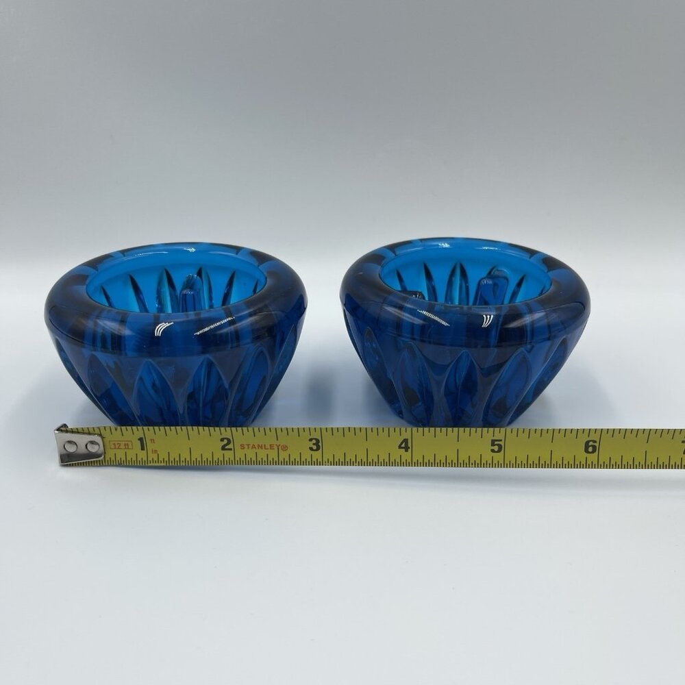 Stunning Pair Viking Glass Blue Diamond Ribbed Candleholders Vintage - Picture 15 of 16